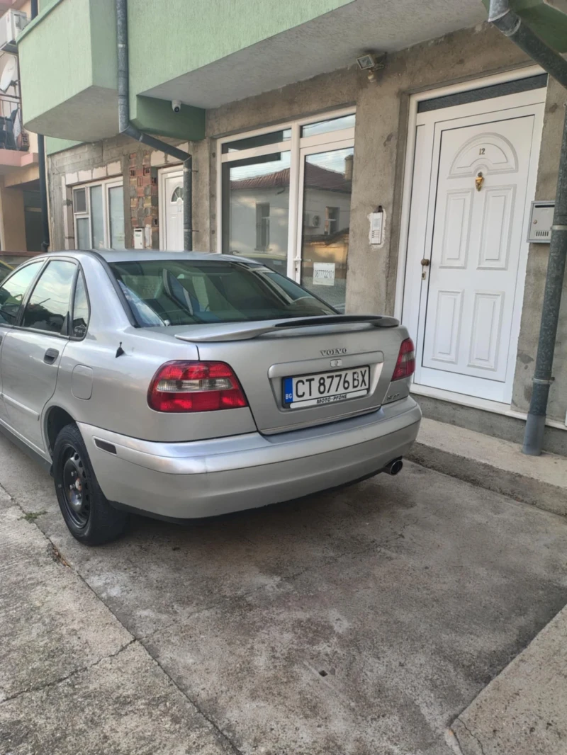 Volvo S40, снимка 3 - Автомобили и джипове - 53583990