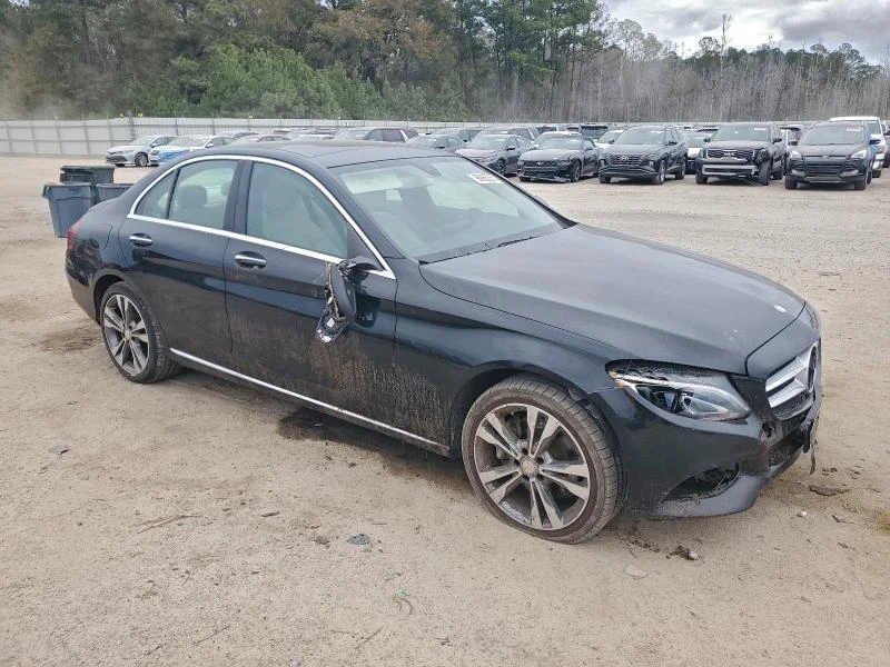 Mercedes-Benz C 300 2.0L 4 ALL WHEEL DRIVE, снимка 5 - Автомобили и джипове - 53865810