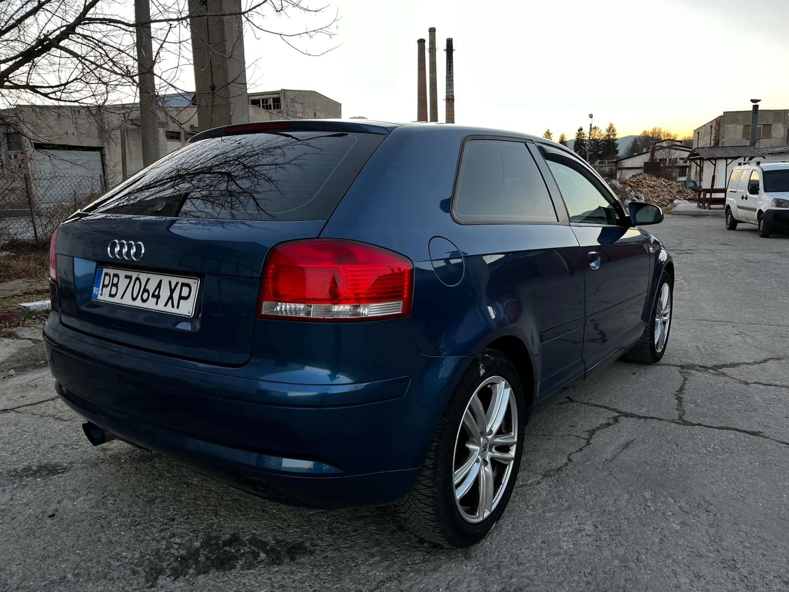 Audi A3 1.6 FSI - изображение 4