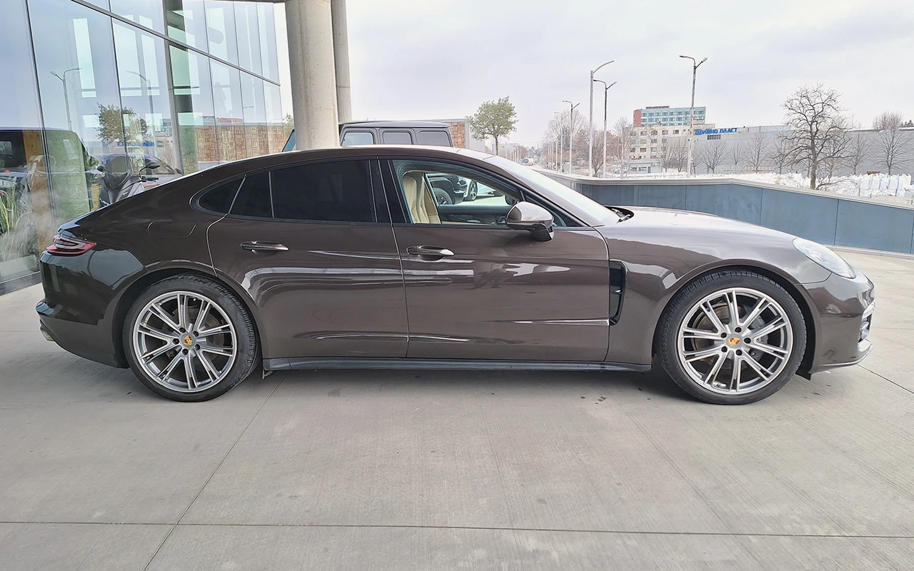 Porsche Panamera 3.0 V6 - изображение 3