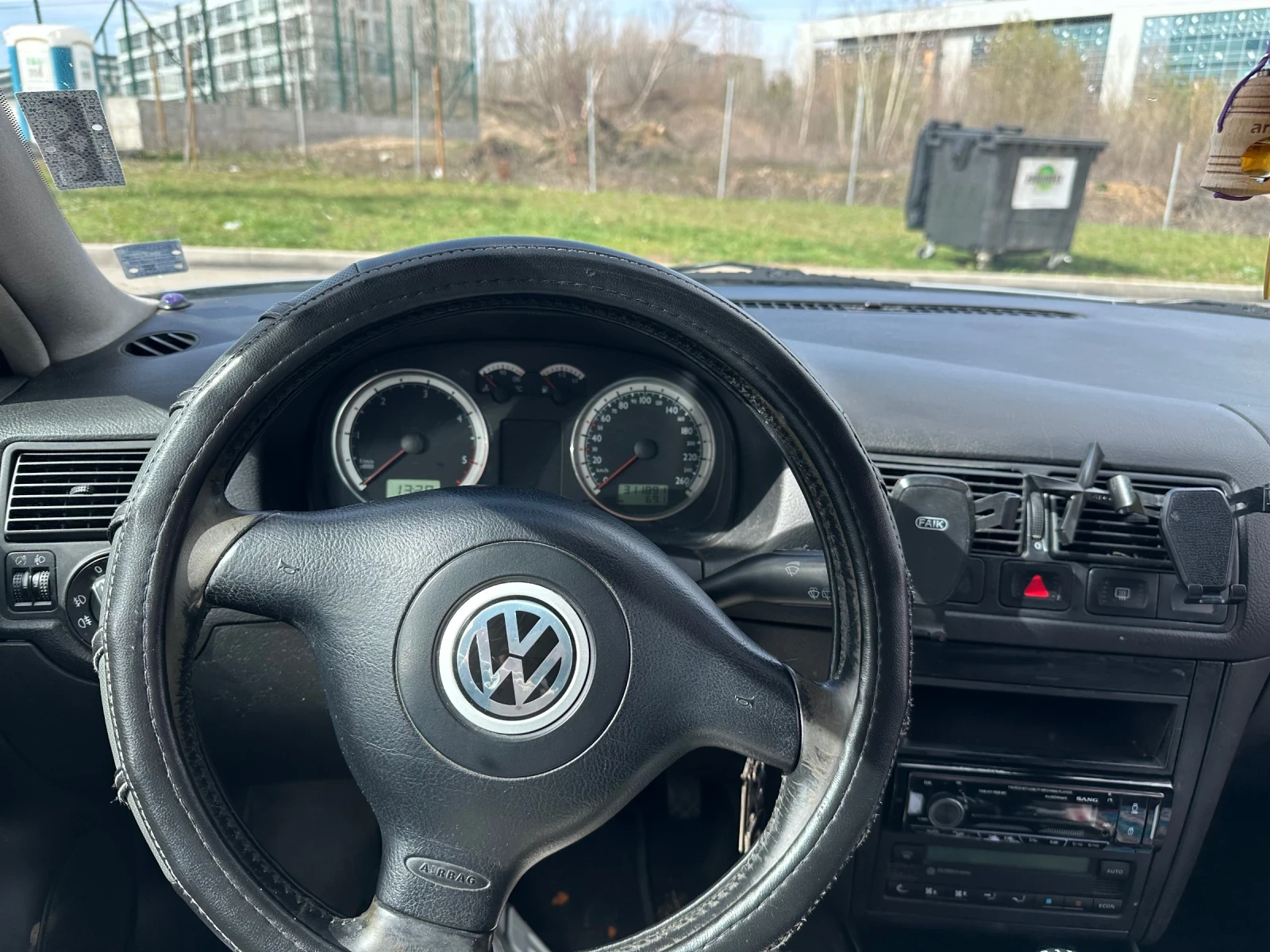 VW Golf  - изображение 8