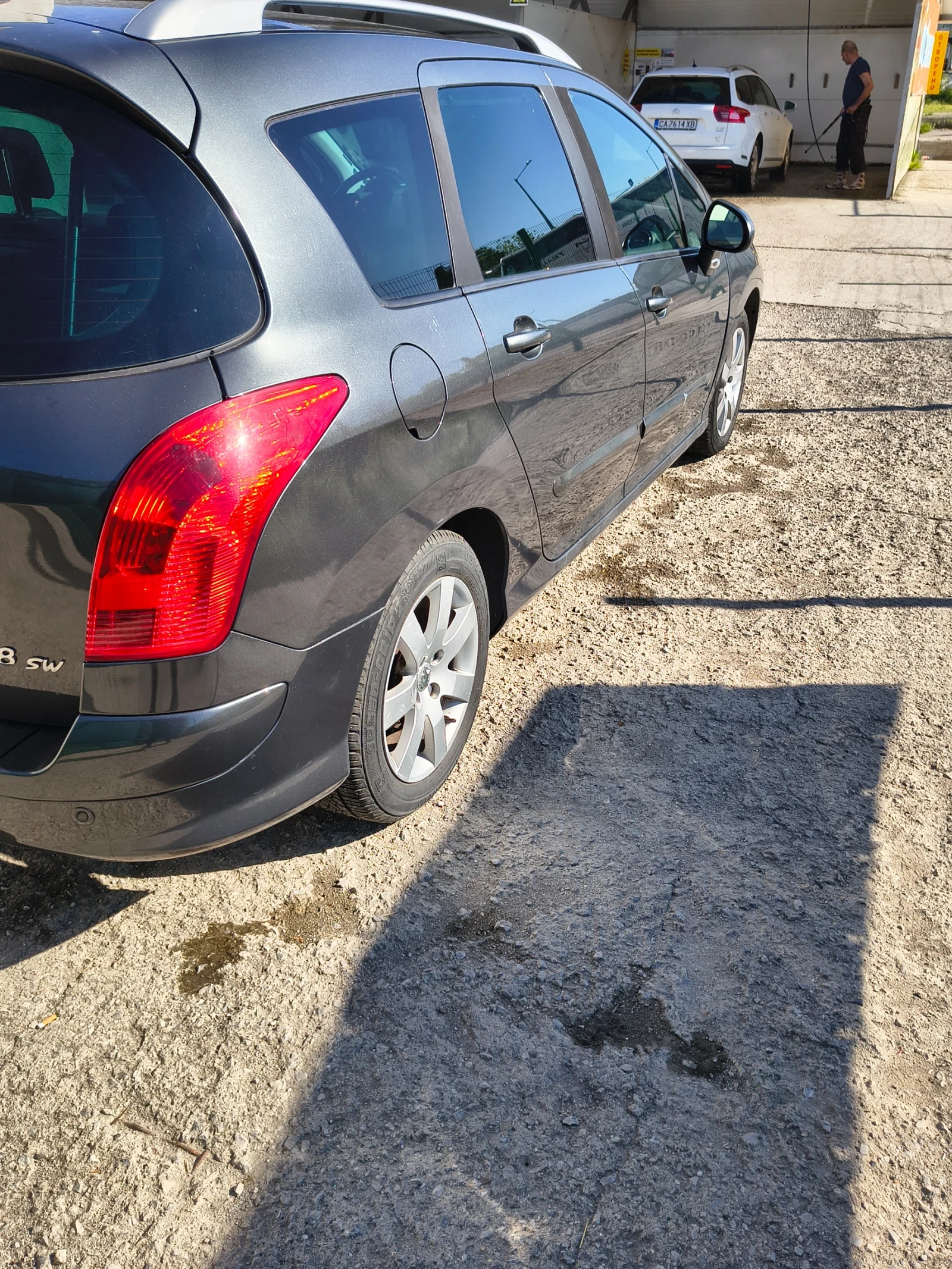 Peugeot 308 SW - изображение 8
