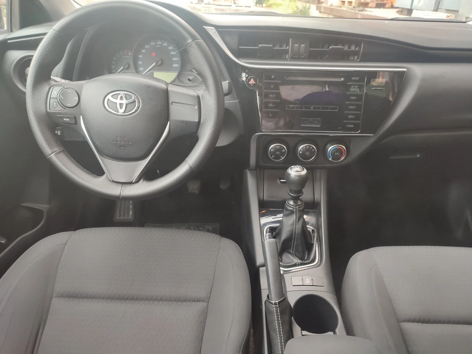 Toyota Corolla Terra - изображение 9