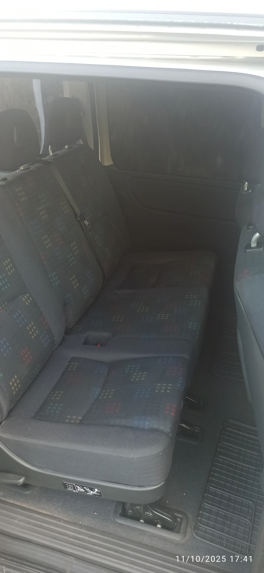 Mercedes-Benz Vaneo 1.7 CDI - изображение 7