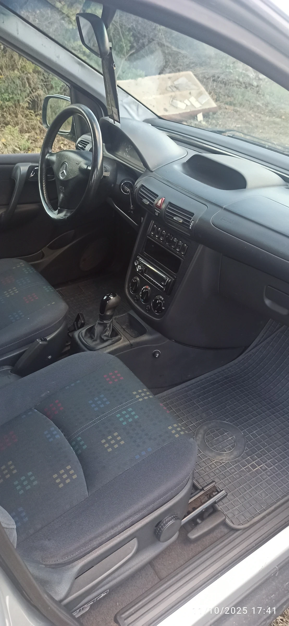 Mercedes-Benz Vaneo 1.7 CDI - изображение 8