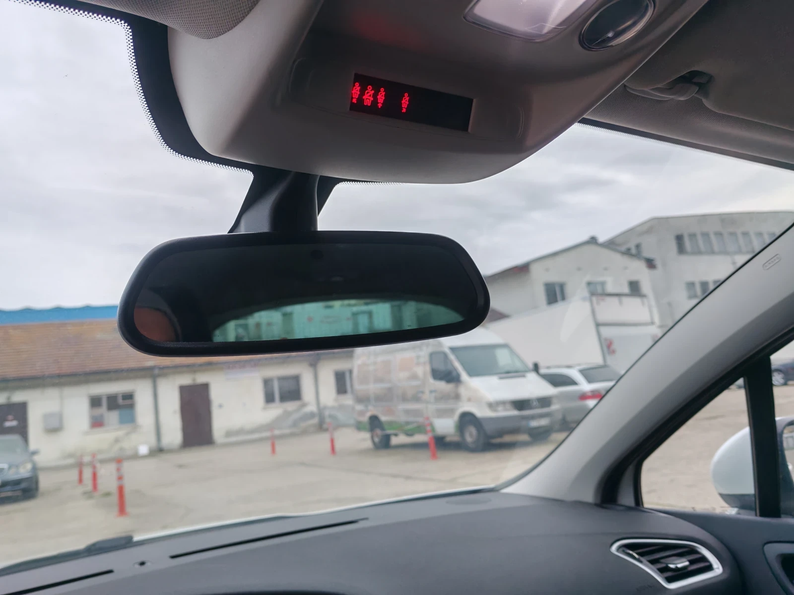 Citroen C4 Facelift - изображение 10