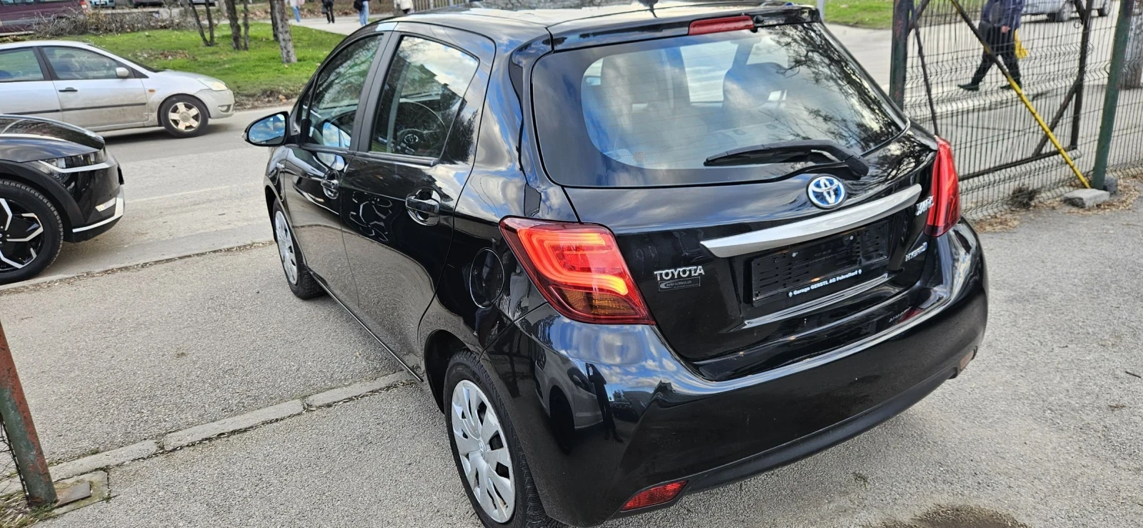 Toyota Yaris Hybrid  | Mobile.bg � ����������� 5