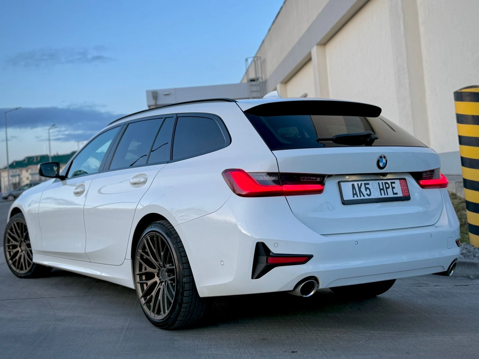 BMW 320 !!!4х4!!!190кс!!!, снимка 3 - Автомобили и джипове - 53771971