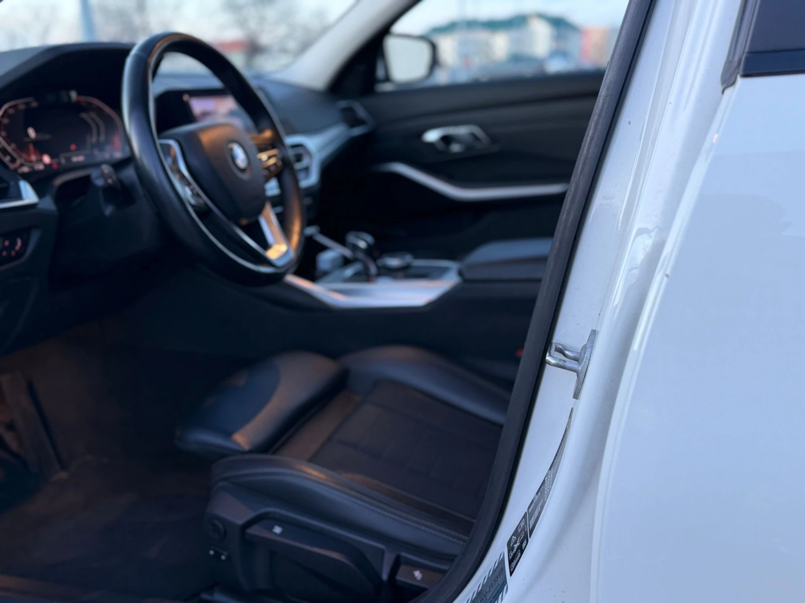 BMW 320 !!!4х4!!!190кс!!!, снимка 11 - Автомобили и джипове - 53771971