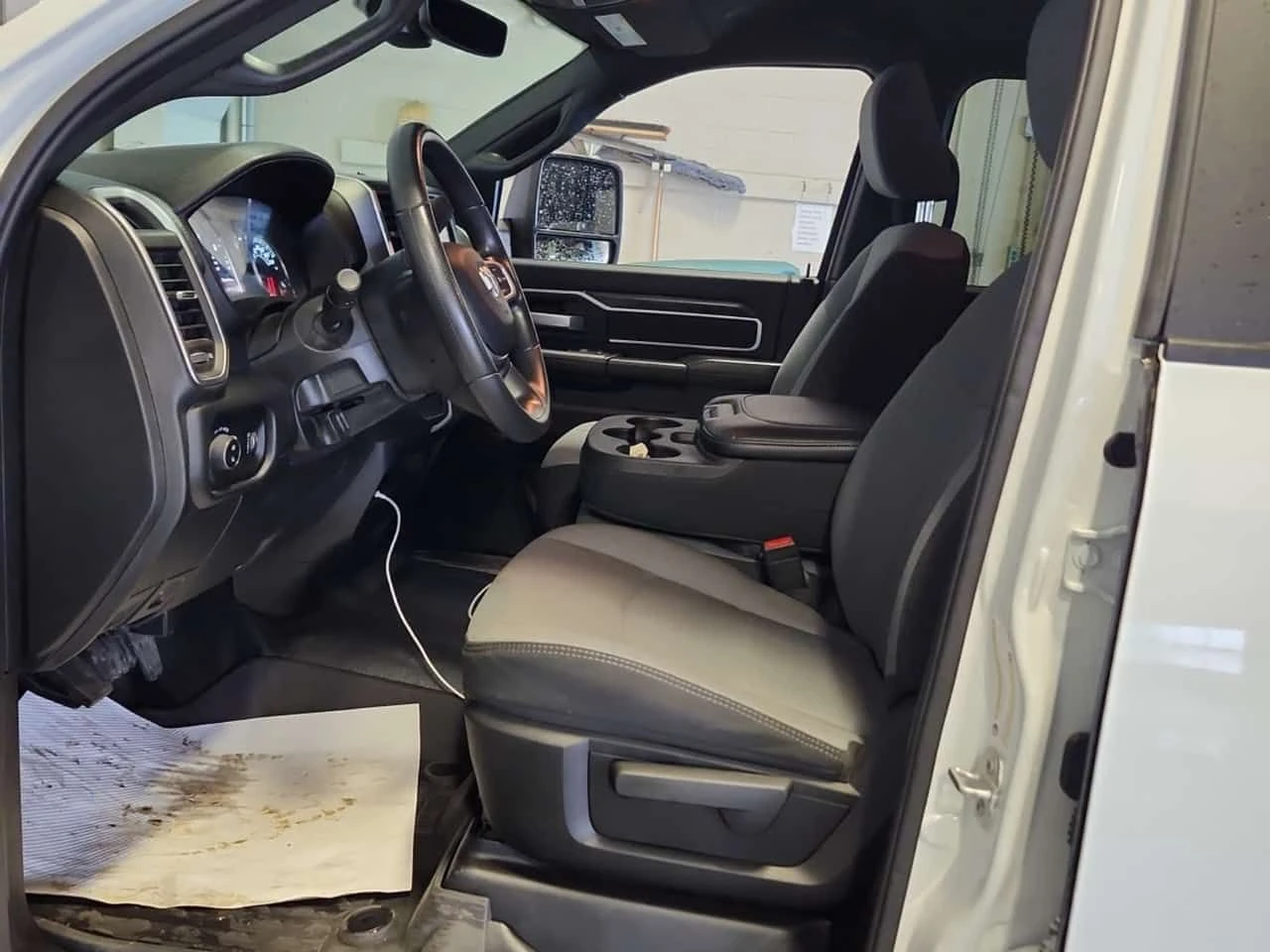 Dodge RAM 3500 BIG HORN| ДЪЛГА БАЗА| 2 КЛЮЧА| , снимка 9 - Автомобили и джипове - 54112936