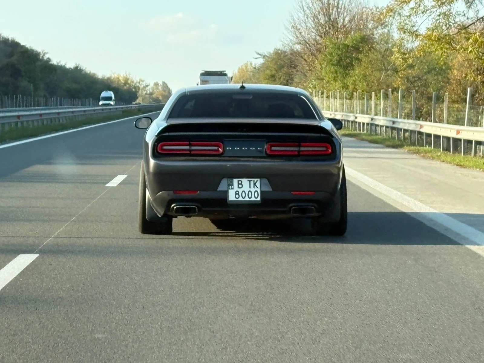 Dodge Challenger 5.7 Hemi, снимка 2 - Автомобили и джипове - 54157646