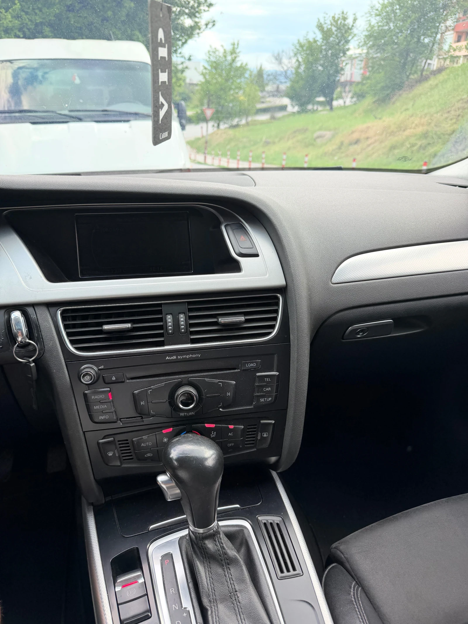 Audi A4, снимка 5 - Автомобили и джипове - 54632390