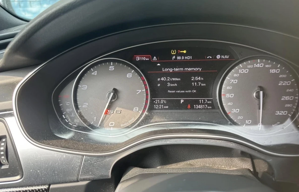Audi S6 4.0T * ОБДУХВАНЕ * B&O * CARFAX * , снимка 5 - Автомобили и джипове - 54897883