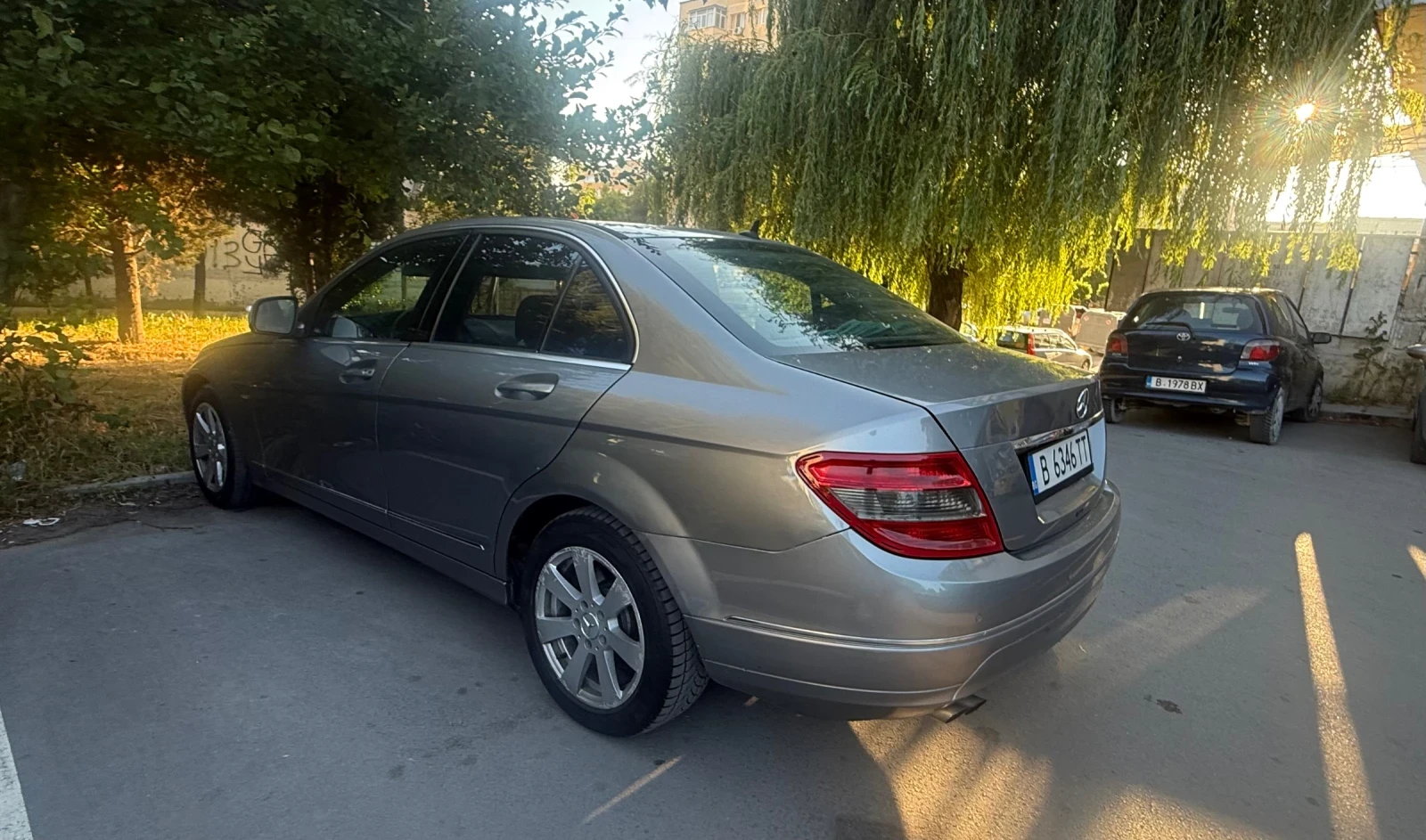 Mercedes-Benz C 200, снимка 3 - Автомобили и джипове - 55072179