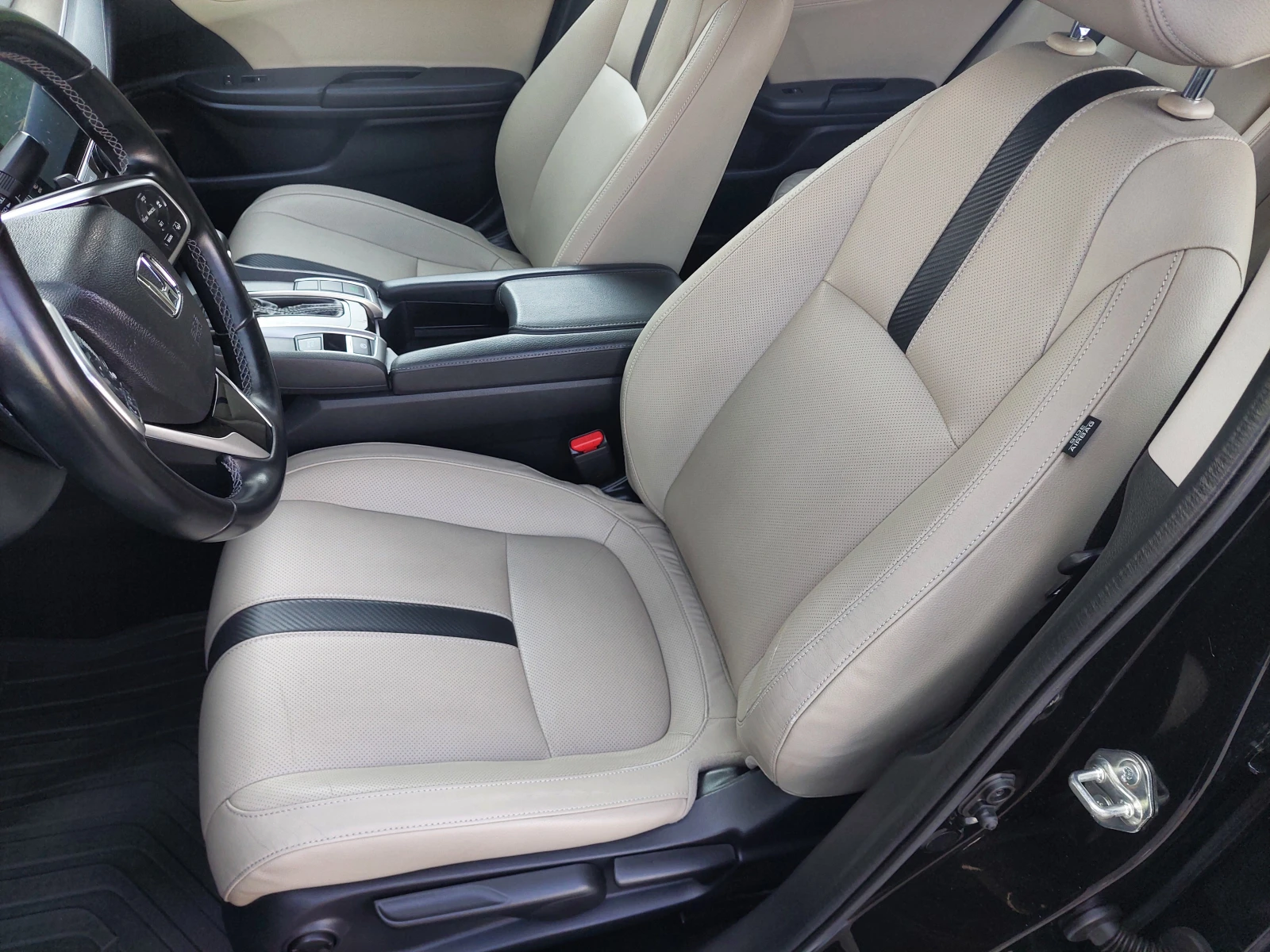 Honda Civic 1, 5i 182ps EXECUTIVE, снимка 7 - Автомобили и джипове - 55257136