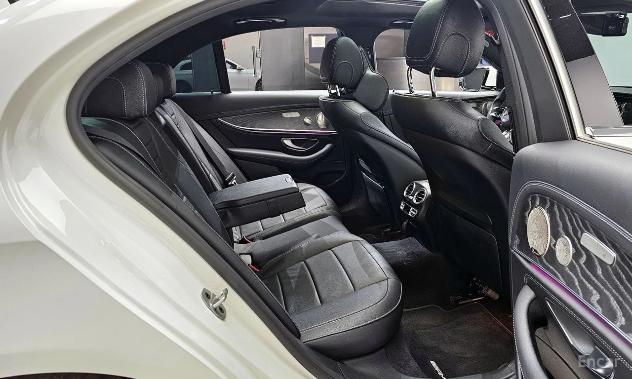 Mercedes-Benz E 350 AMG* LINE* 4MATIC* BURMESTER* ОБДУХВАНЕ* ДИСТРОНИК, снимка 15 - Автомобили и джипове - 55725981