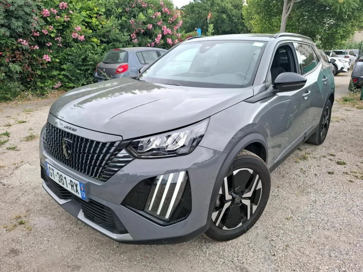 Peugeot 2008 ALLURE PURETECH EAT 8 131