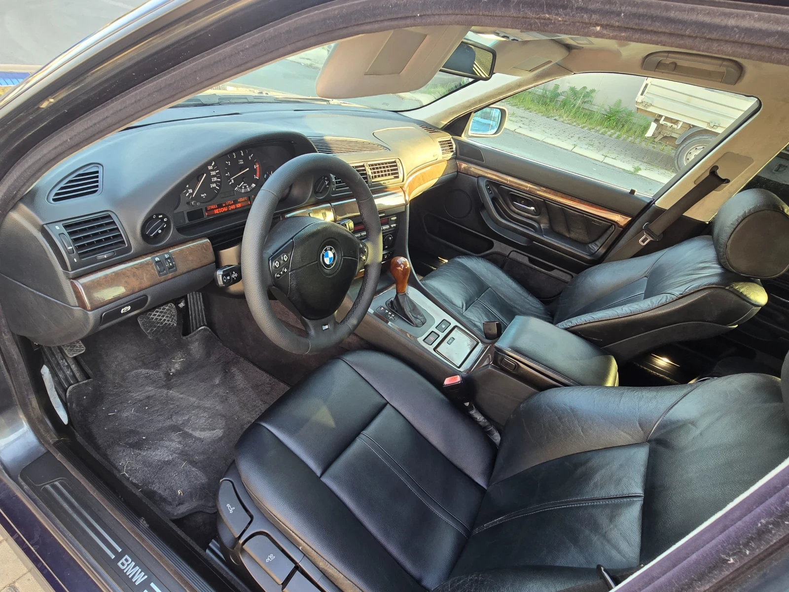 BMW 735 3.5i | Mobile.bg � ����������� 8