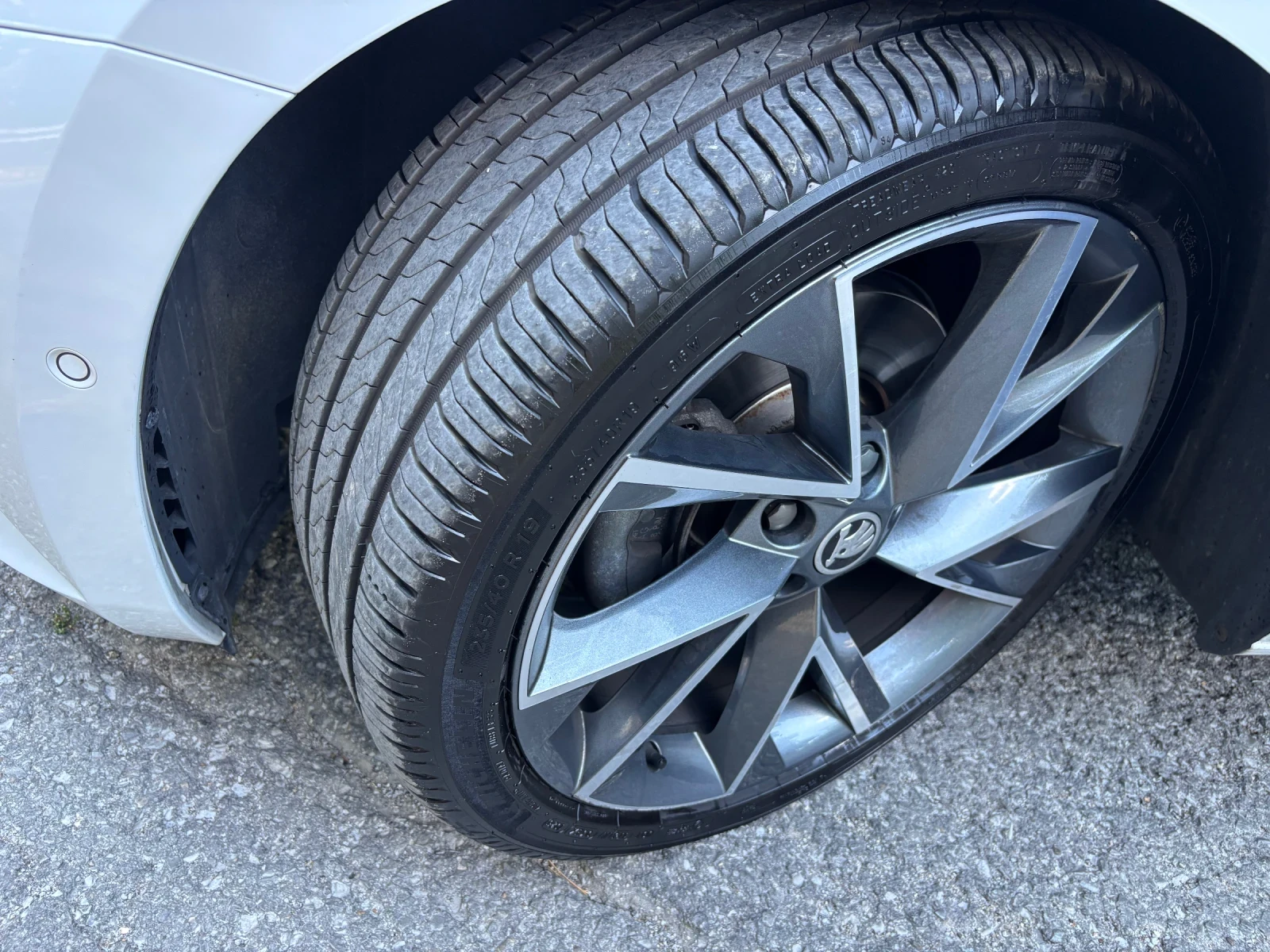 Skoda Superb 2.0TDI DSG 4x4 SPORT LINE, снимка 17 - Автомобили и джипове - 55994284