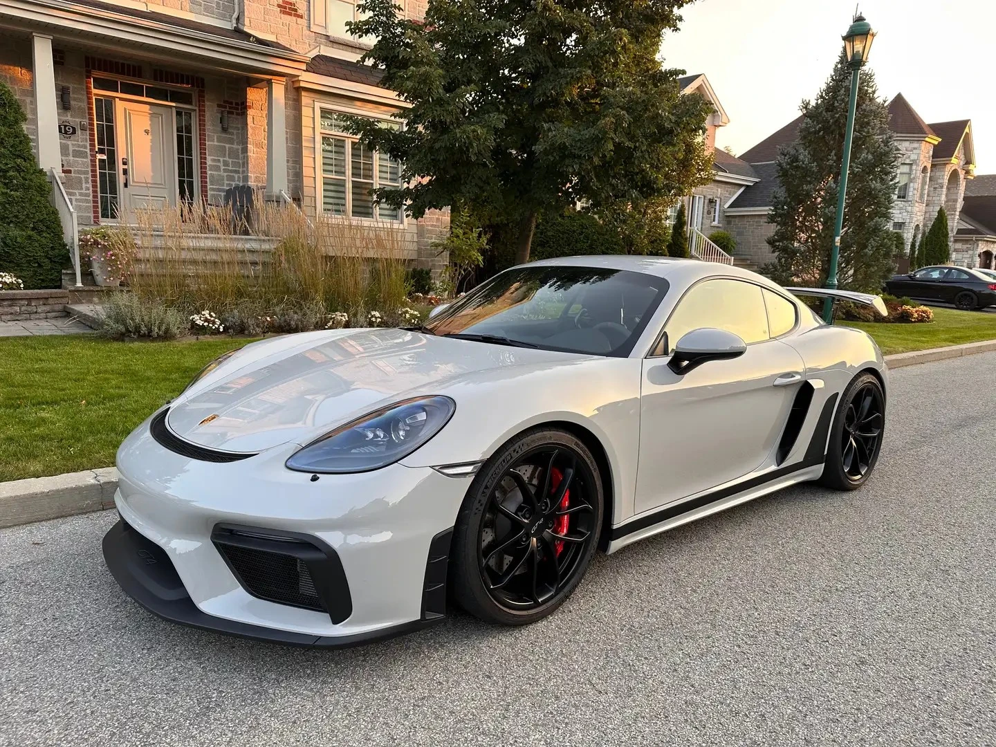 Porsche Cayman 718 GT4 Цена до България & АвтоКредит