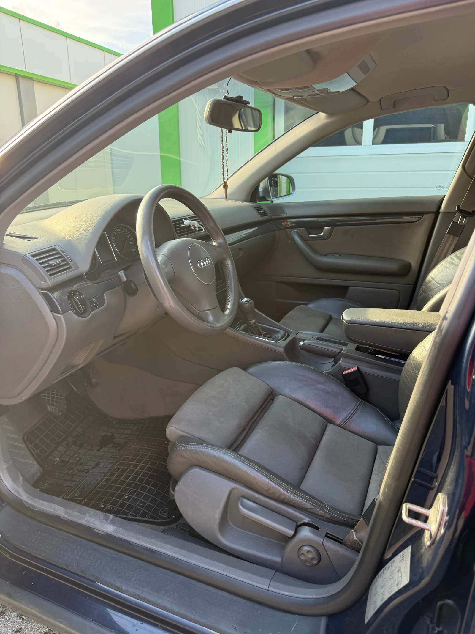 Audi A4 B6 1.9 TDI QUATTRO, снимка 8 - Автомобили и джипове - 56485384