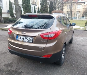 Hyundai IX35 Новия Фейс 68400км./4X4/2.0куб.163к.с/6 Скоростит, снимка 2