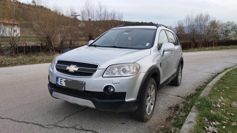 Chevrolet Captiva, снимка 3 - Автомобили и джипове - 47389942