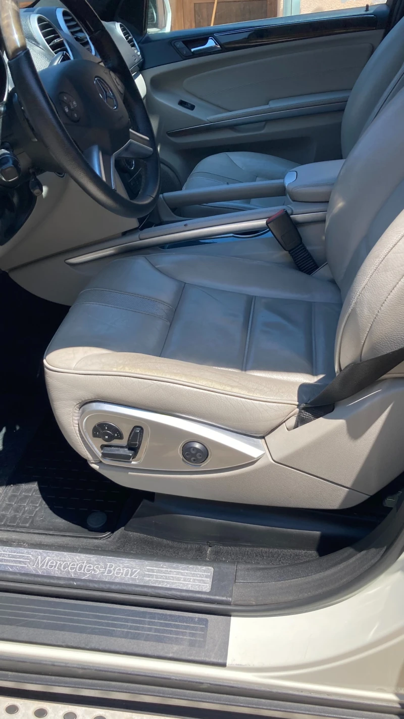 Mercedes-Benz ML 350, снимка 6 - Автомобили и джипове - 52417993