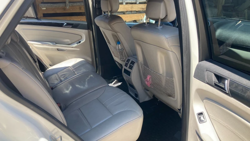 Mercedes-Benz ML 350, снимка 9 - Автомобили и джипове - 52417993