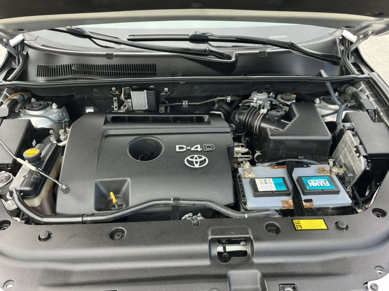 Toyota Rav4 2.2D4D 136кс 4Х4 КЛИТРОНИК ВНОС ИТАЛИЯ, снимка 16 - Автомобили и джипове - 51652169