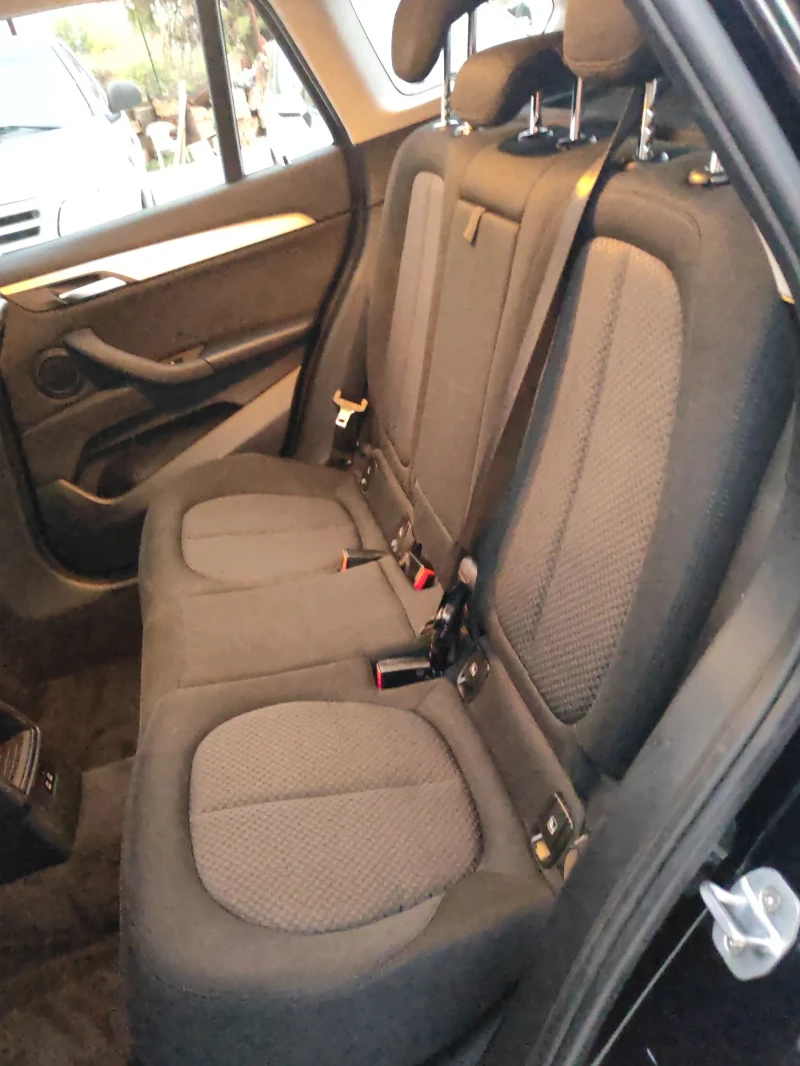 BMW X1 1.5, 140к.с., снимка 9 - Автомобили и джипове - 52323831