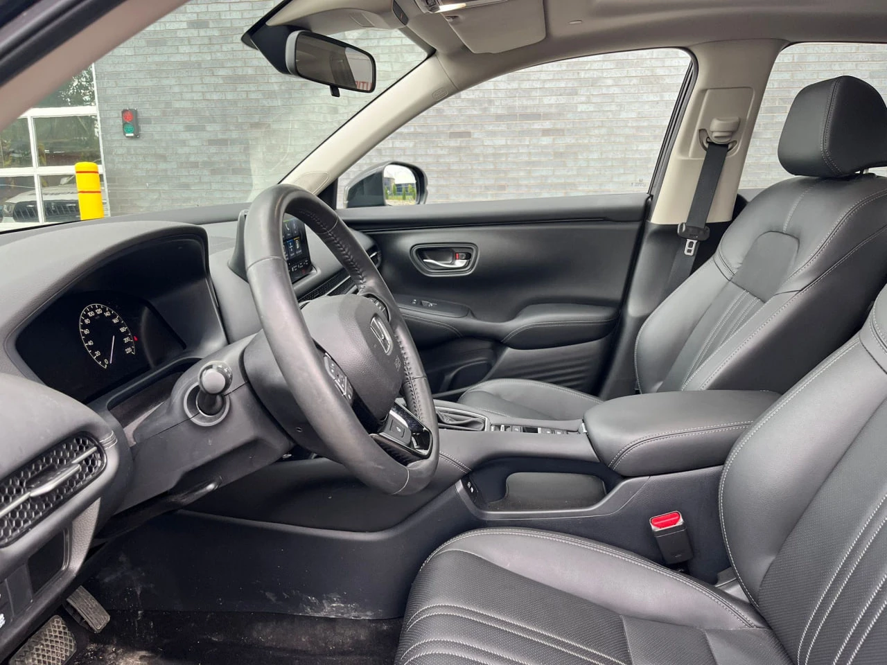Honda Hr-v * CARFAX* АВТОФИНАНСИРАНЕ* БЕЗ ПЪРВОНАЧАЛНА ВНОСКА - изображение 9