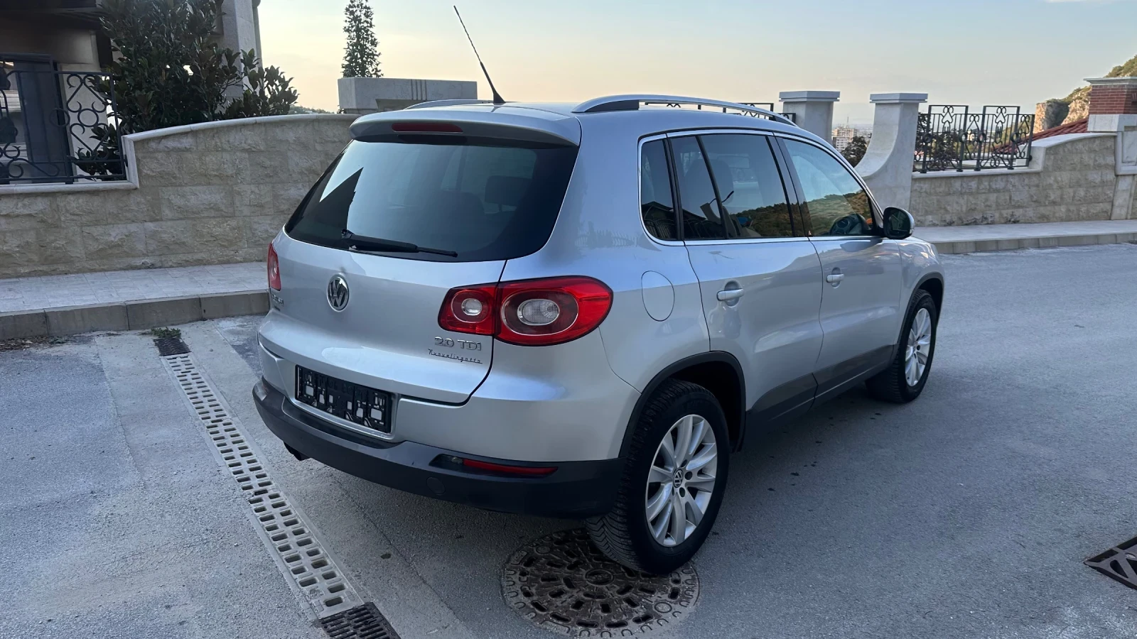 VW Tiguan 2.0 TDI 4motion - изображение 6