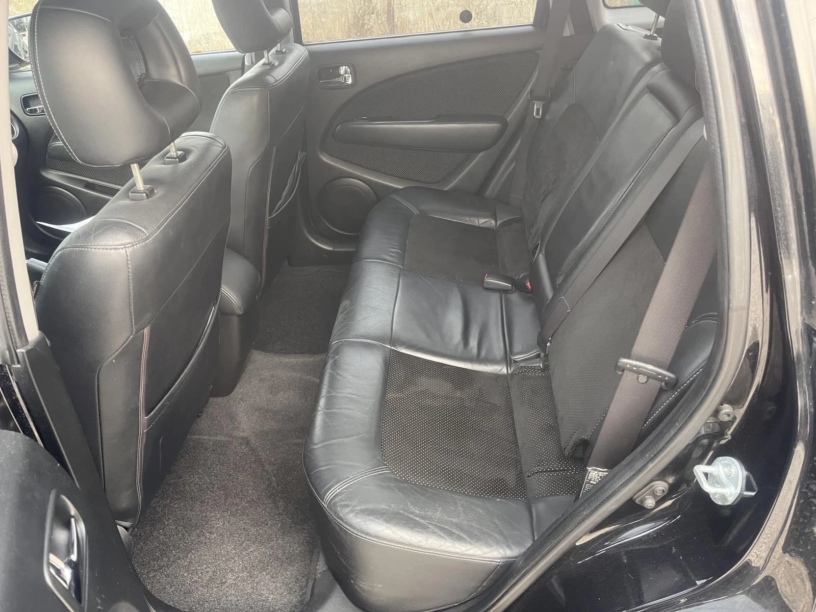 Mitsubishi Outlander 2.0 Турбо 4х4 Газ - изображение 7