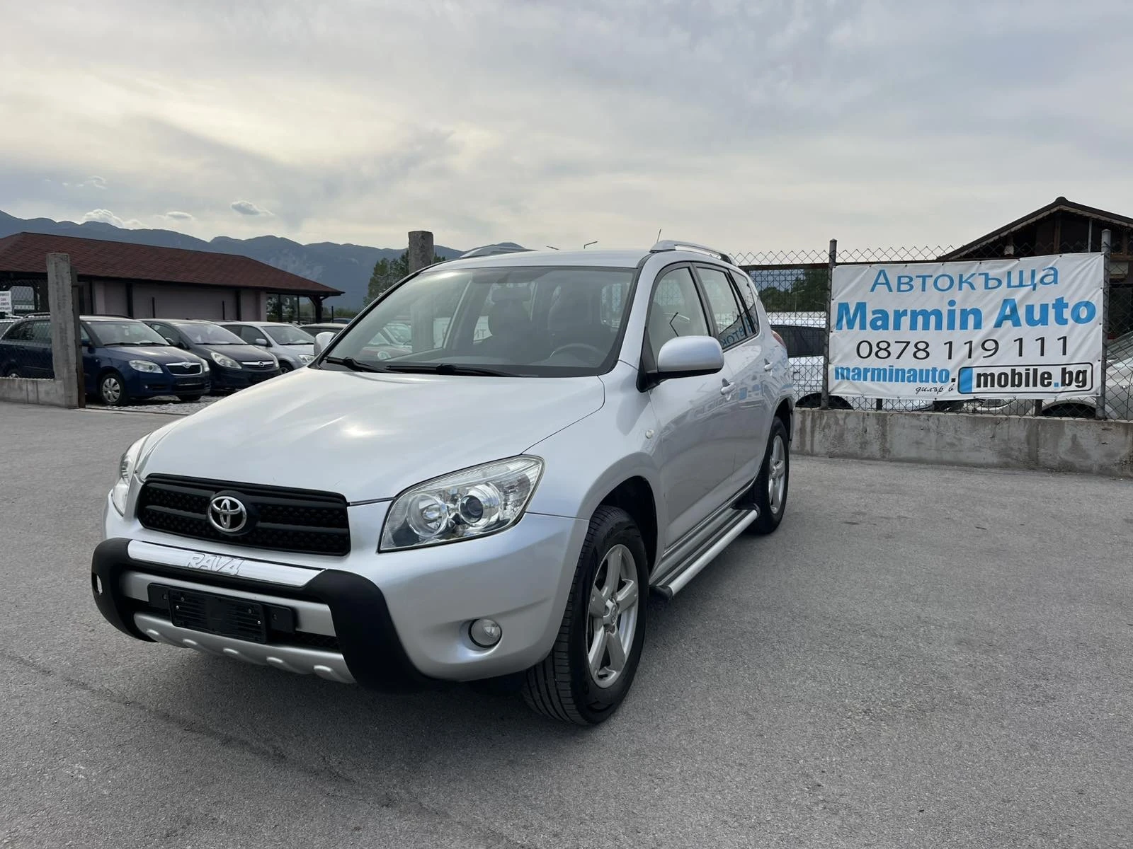 Toyota Rav4 2.2D4D 136 44    | Mobile.bg   1