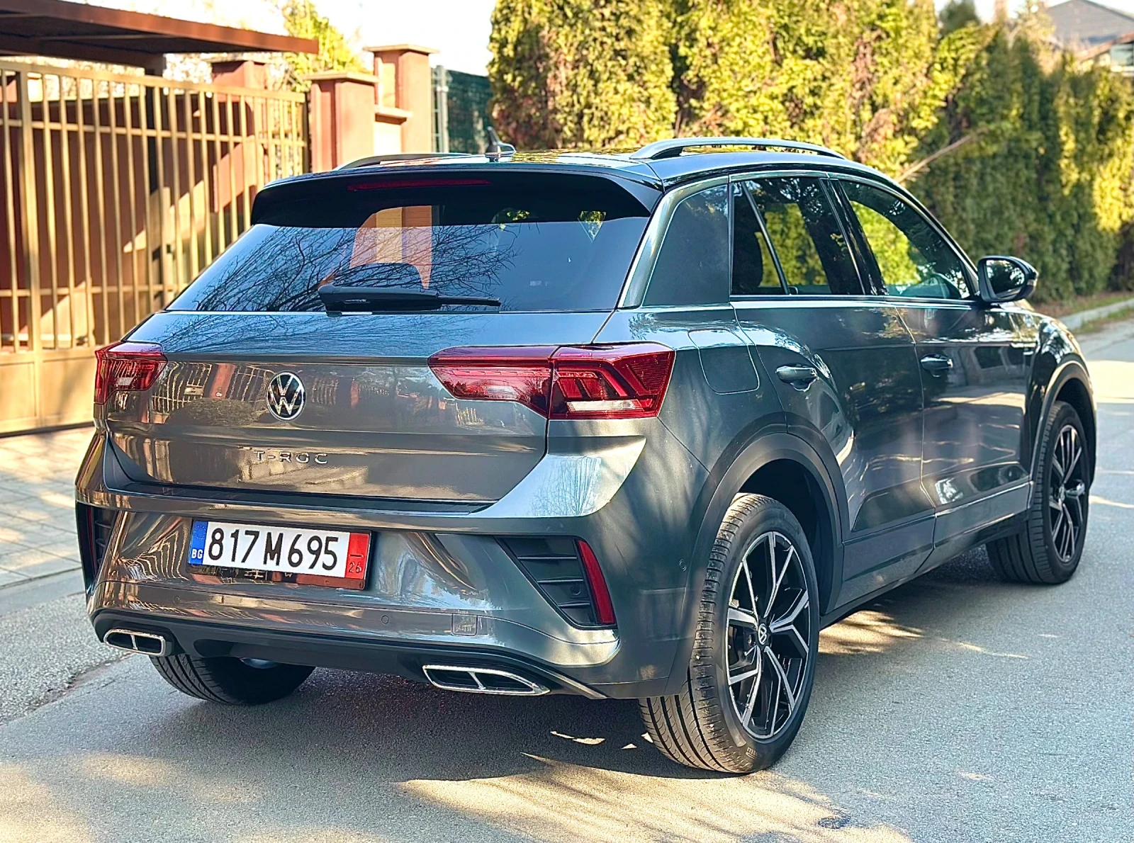 VW T-Roc 2.0TDi/R-line/Digital/36000 км/CAMERA, снимка 5 - Автомобили и джипове - 53773991