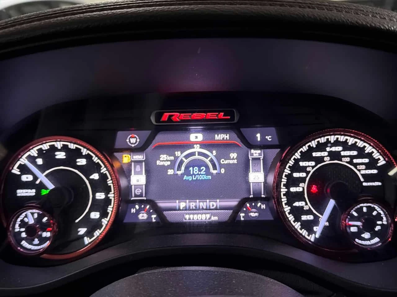 Dodge RAM 1500 Rebel  CARFAX, снимка 8 - Автомобили и джипове - 55615596