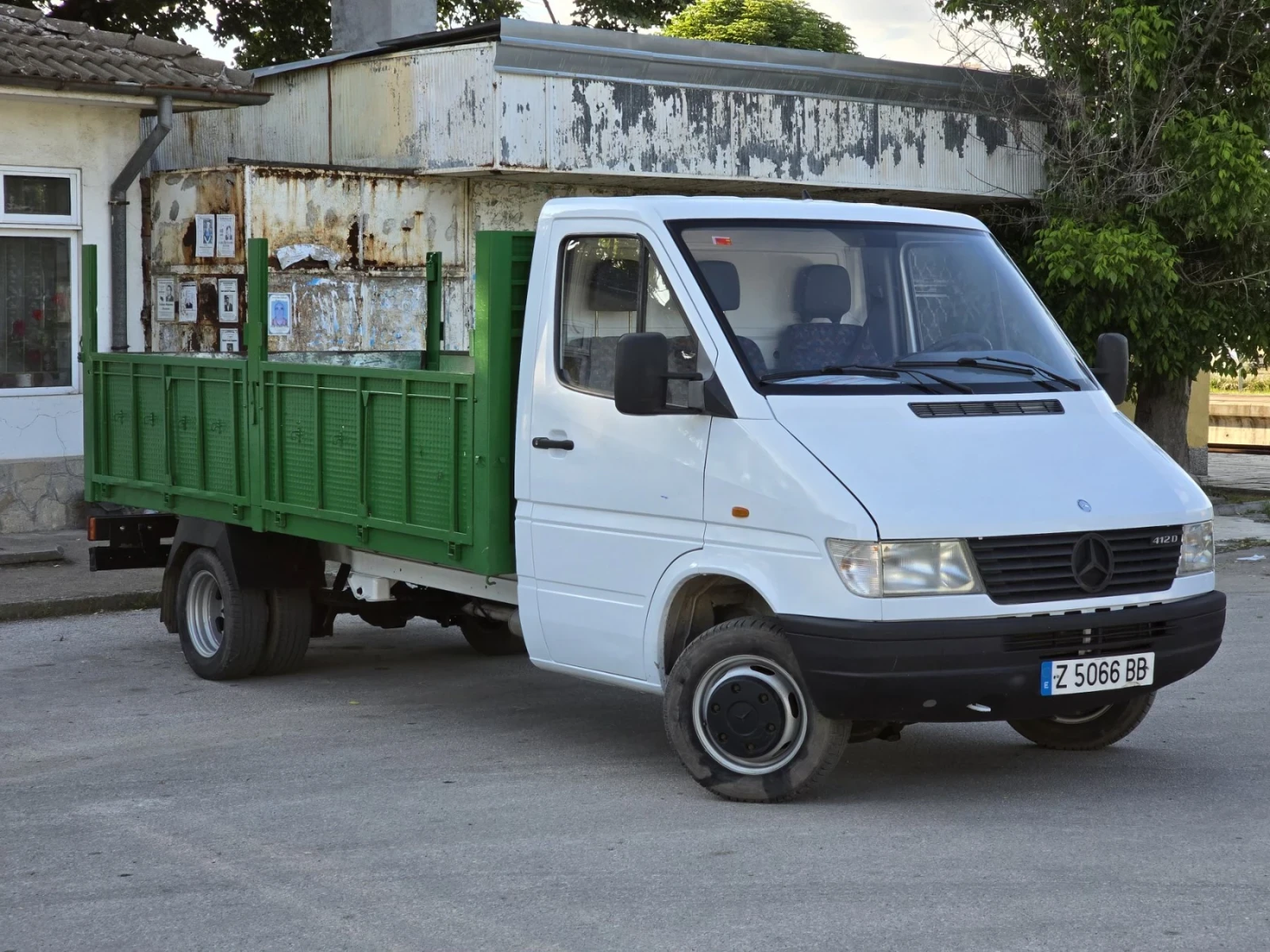 Mercedes-Benz Sprinter 412 Испания - изображение 3