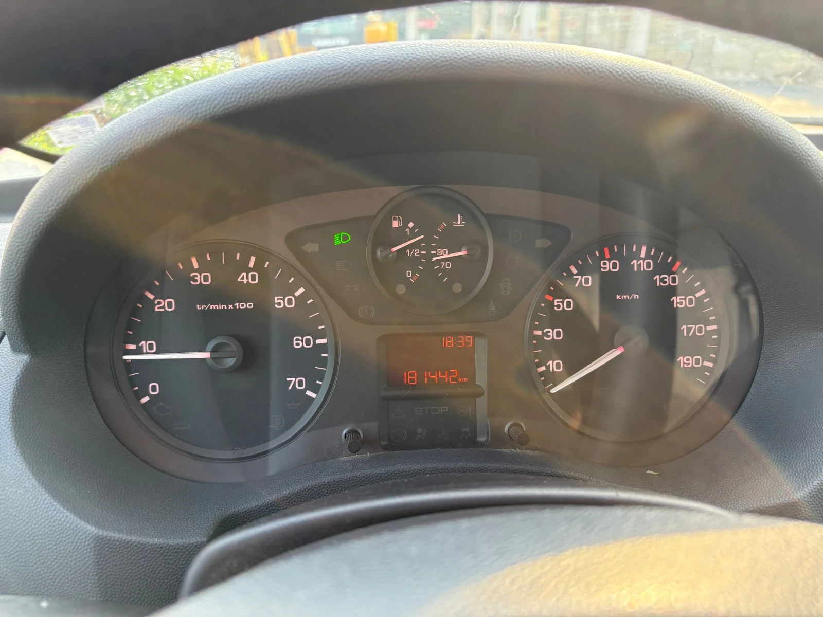 Citroen Jumpy 2.0 HDI, снимка 10 - Бусове и автобуси - 55614243