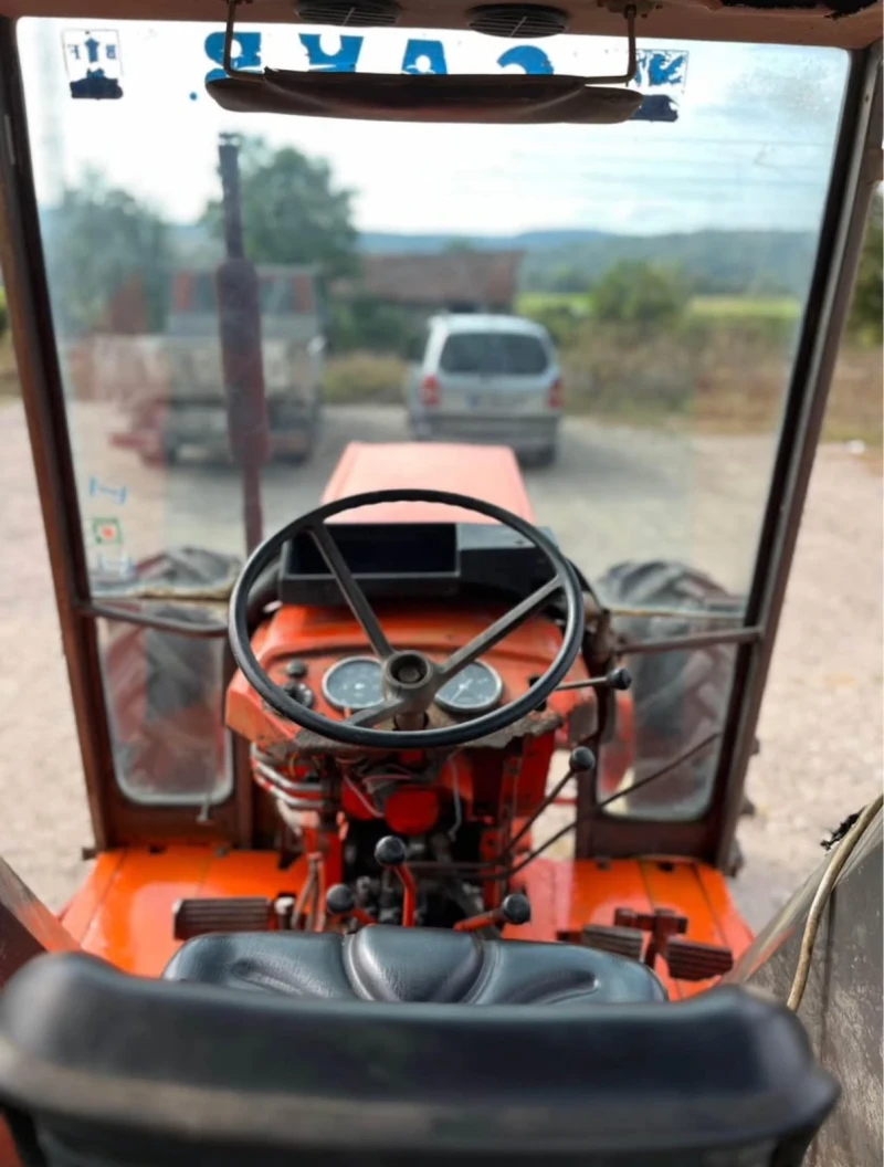 Трактор Renault 751 75кс. РЕВЕРС 4х4, снимка 10 - Селскостопанска техника - 53402563