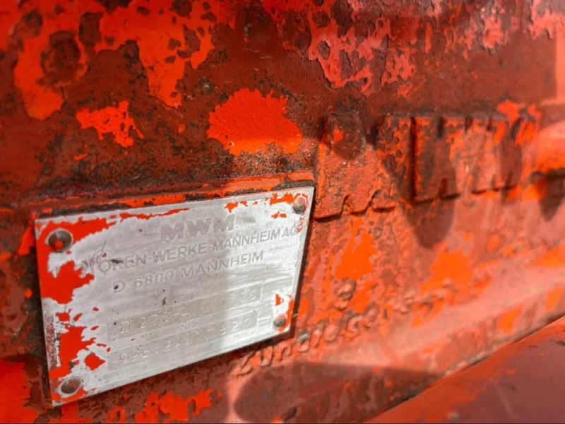 Трактор Renault 751 75кс. РЕВЕРС 4х4, снимка 9 - Селскостопанска техника - 53402563