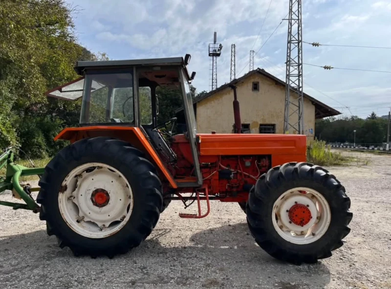 Трактор Renault 751 75кс. РЕВЕРС 4х4, снимка 5 - Селскостопанска техника - 53402563