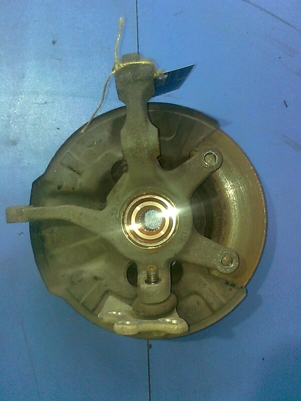 шенкел преден десен за Мерцедес А160