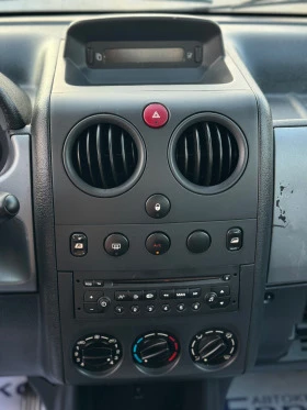 Peugeot Partner 1.6i 109кс КЛИМАТИК , снимка 13