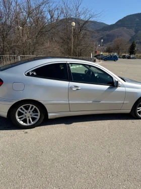 Mercedes-Benz C 220, снимка 12