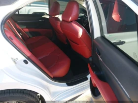 Toyota Camry 2.5l Xse, снимка 8