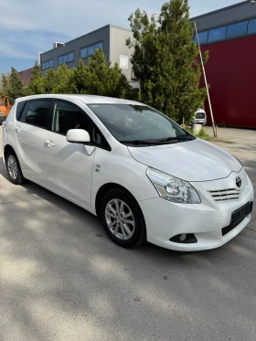 Toyota Verso Италия, снимка 3