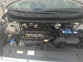 Hyundai Ix20 1.6i, снимка 15