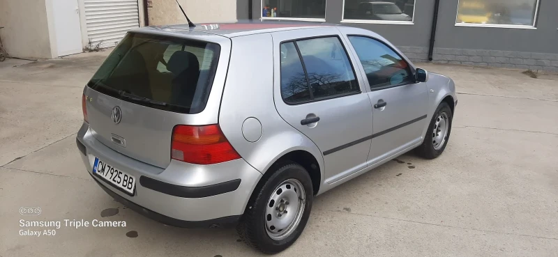 VW Golf 1.6 16v бензин/газ, снимка 8 - Автомобили и джипове - 47233090