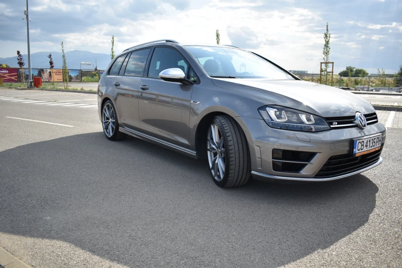 VW Golf R 2.0 TSI 4MOTION Variant, снимка 3 - Автомобили и джипове - 52660931